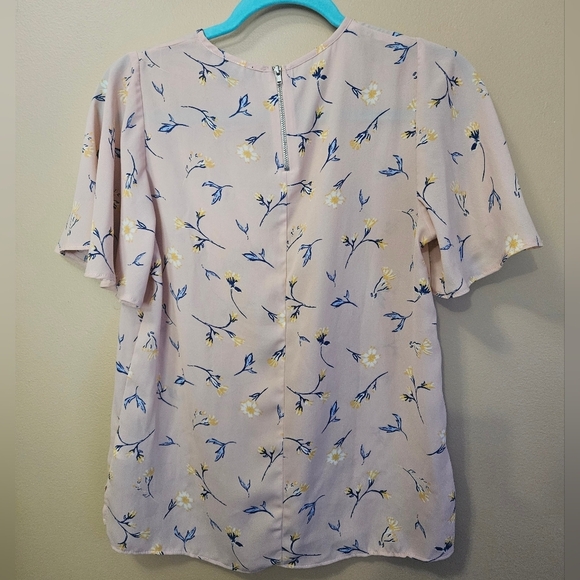 Atmosphere Women's Size 4 Pink Floral Top - Picture 2 of 7